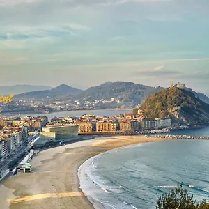  Apartment Near Sea - By Sansebastianapartments-es Spain